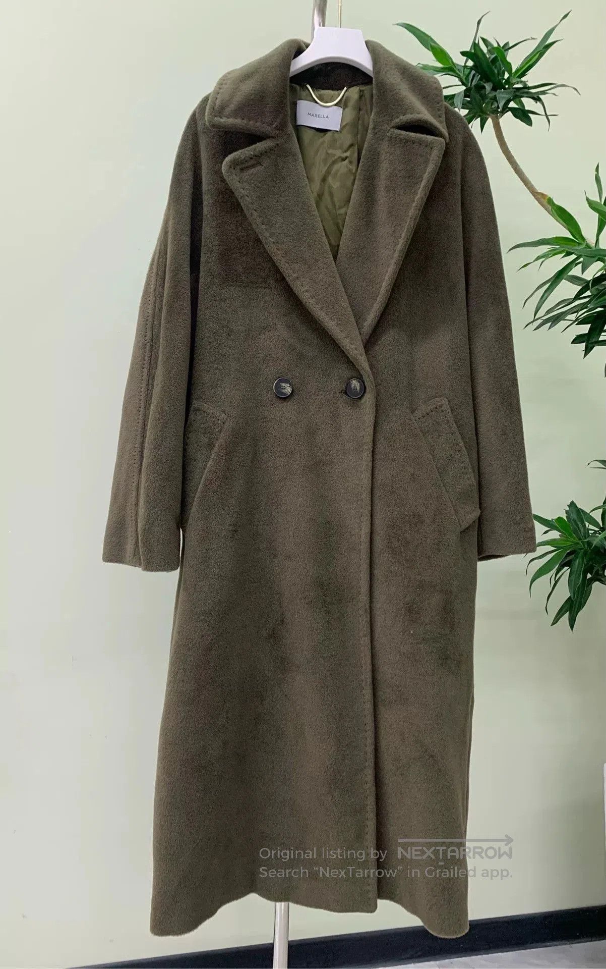 Other maxmara marella wool blend coat size 44. Size US L / EU 52-54 / 3 - 1 Thumbnail