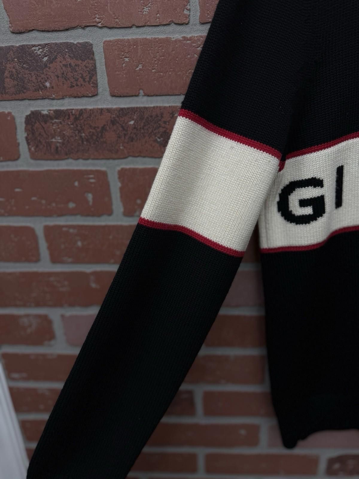 Givenchy Givenchy Red White and Black Knit Sweater Size Medium Men’s Size US M / EU 48-50 / 2 - 11 Thumbnail
