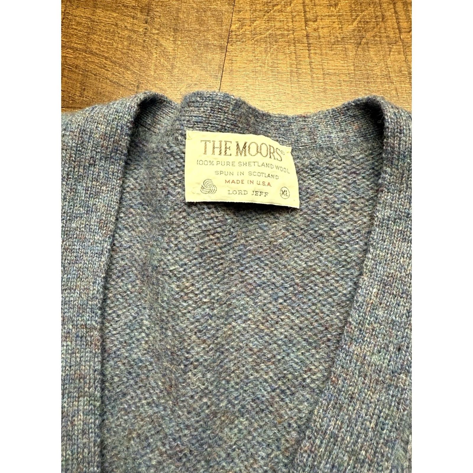 Vintage VINTAGE The Moors Lord Jeff 100% Shetland Wool Sweater Cardigan Men’s XL Blue Wool Cardigan, V-Neck, Solid Knit, Pockets, 70s, Regular Size, Men Size US L / EU 52-54 / 3 - 4 Thumbnail