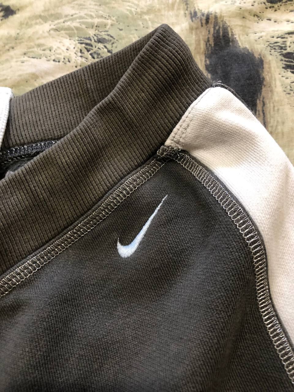 Nike Vintage Nike Y2K Logo Basic Training Pants Size 24 Size 24" / US 00 / IT 34 - 11 Thumbnail