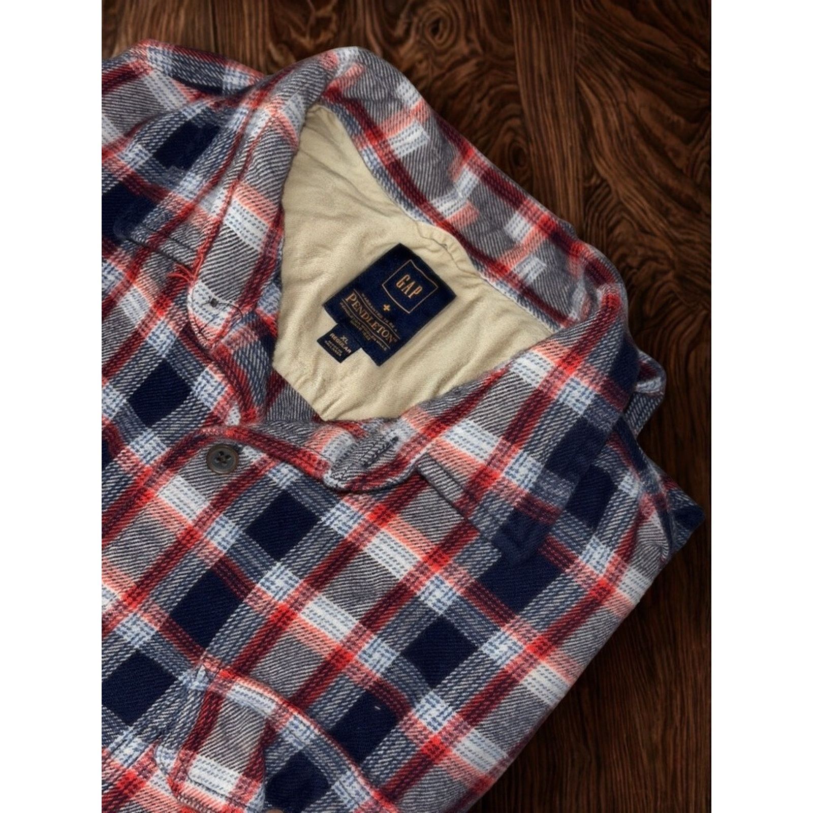 Gap Gap x Pendleton Flannel Shirt Men XL Red Navy Plaid Cotton Size US XL / EU 56 / 4 - 2 Thumbnail