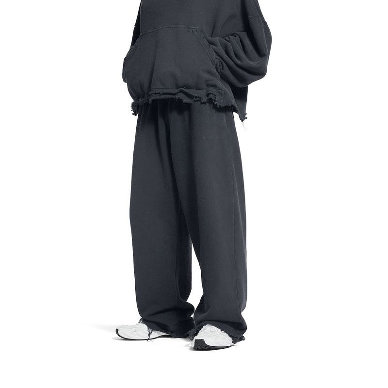 Balenciaga o1tr1nto0526 Nail Polish Cropped Sweatpants & Joggers Black Size US 26 / EU 42 - 5 Thumbnail