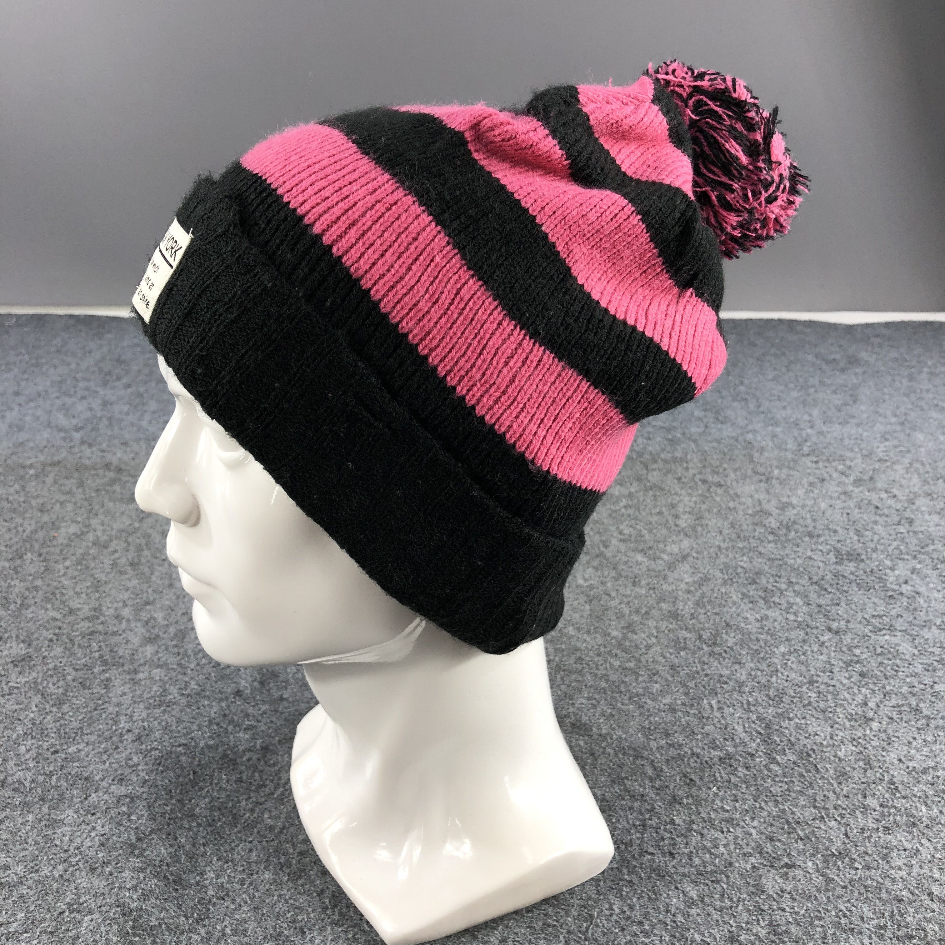 Vintage New York Pink Striped Bobble Beanie Snowcap Snow Hat B301 Size ONE SIZE - 2 Thumbnail