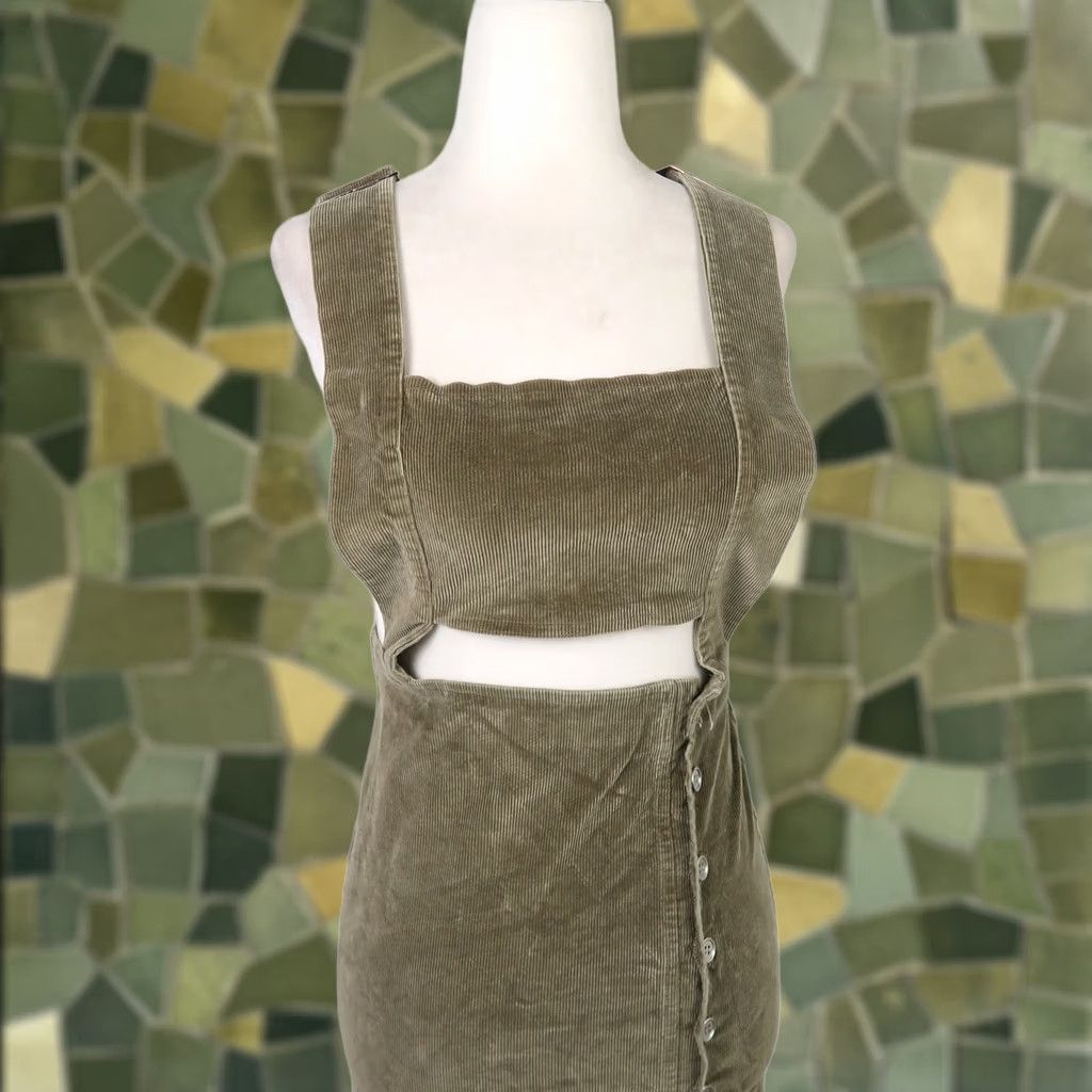 Olive Nightwalker Corduroy Jumper Overall Pinafore Midi Dress XS Olive Green Sleeveless Button Front Low/High Slit Womens Dress: Formal Party/Cocktail Size XS / US 0-2 / IT 36-38 - 1 Thumbnail