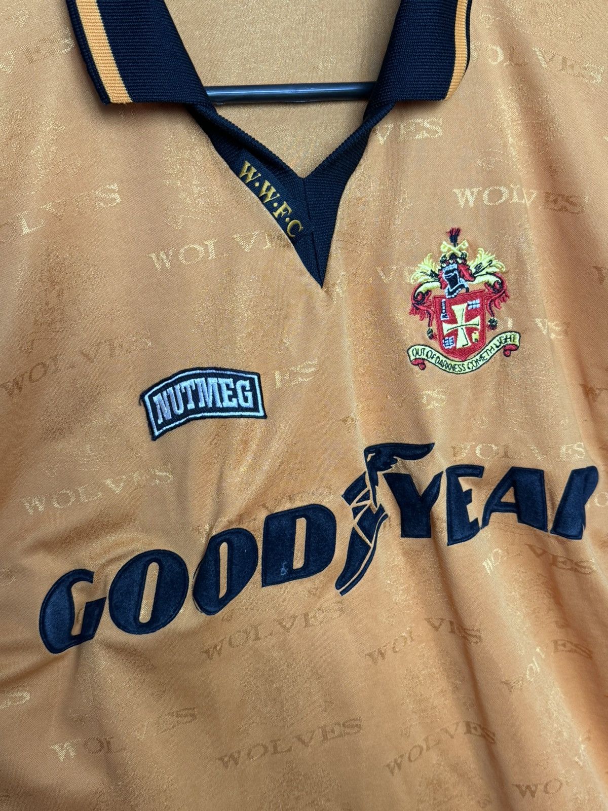 Nutmeg Wolverhampton Wanderers 95/96 Home Football Jersey Size US M / EU 48-50 / 2 - 3 Thumbnail