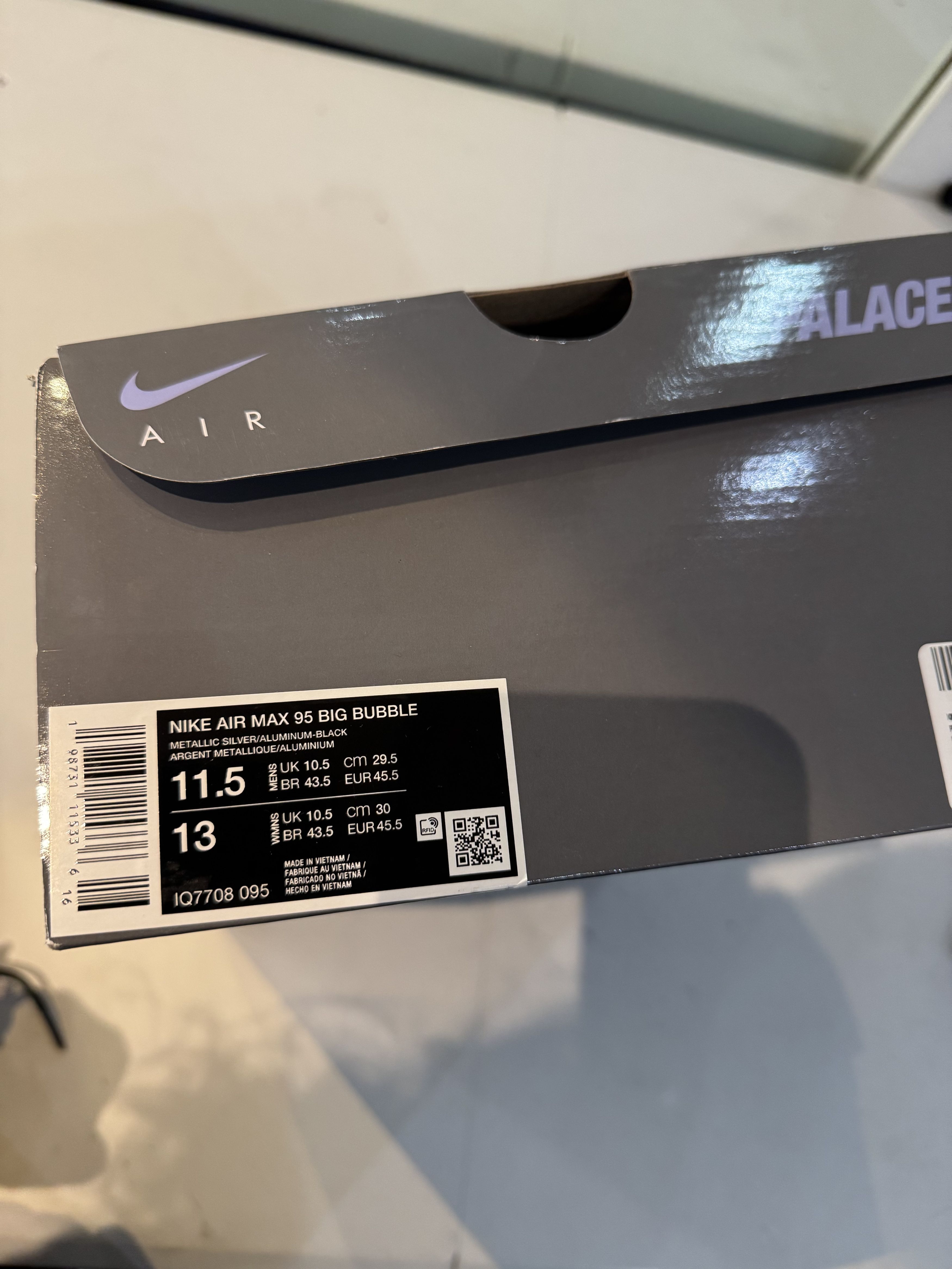 Palace Palace x Nike Air Max 95 "Big Bubble" Size US 11.5 / EU 44-45 - 6 Thumbnail