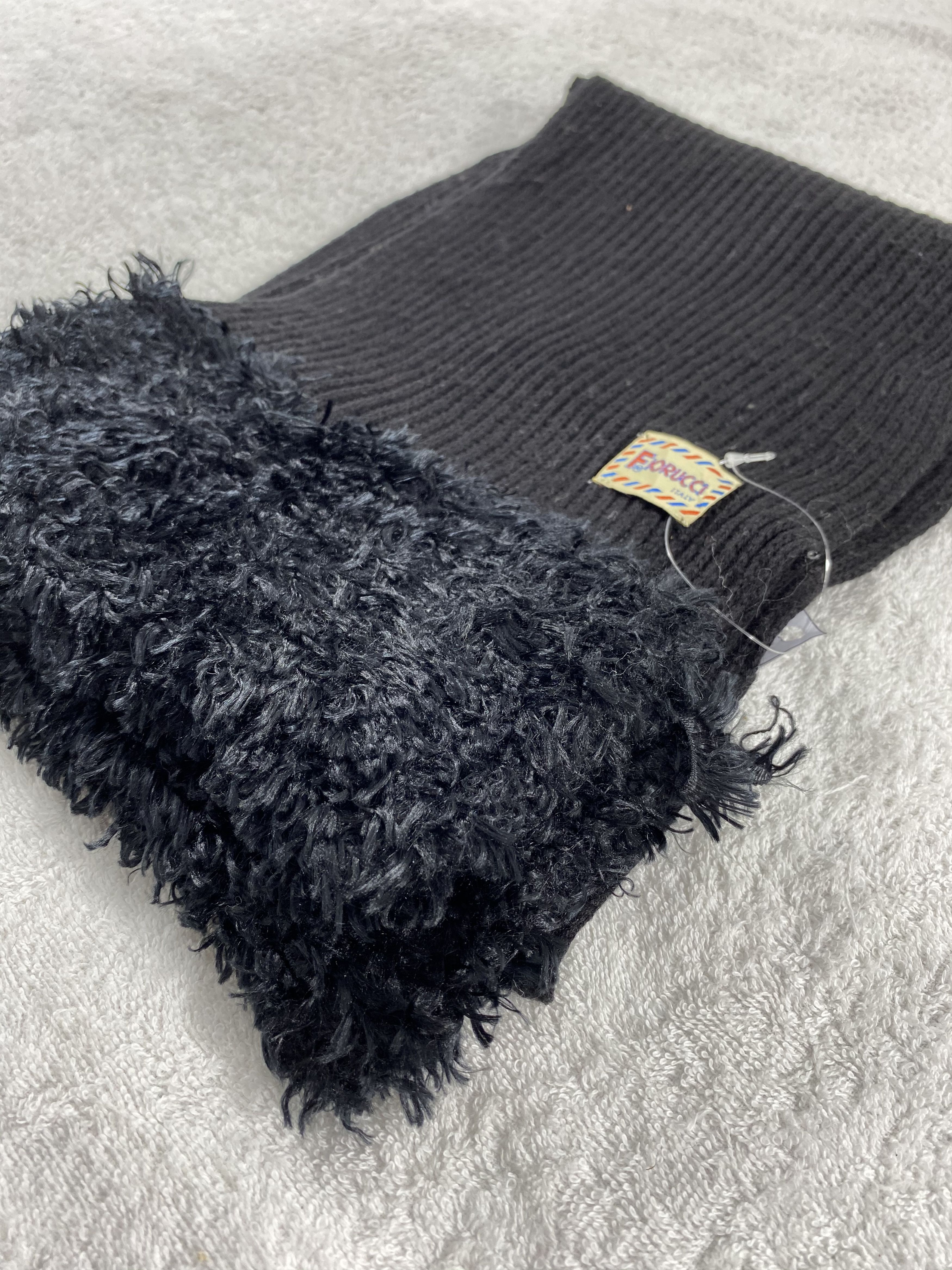 Fiorucci Fiorucci Scarf / Muffler / Neckwear - WW1722 Size ONE SIZE - 3 Thumbnail