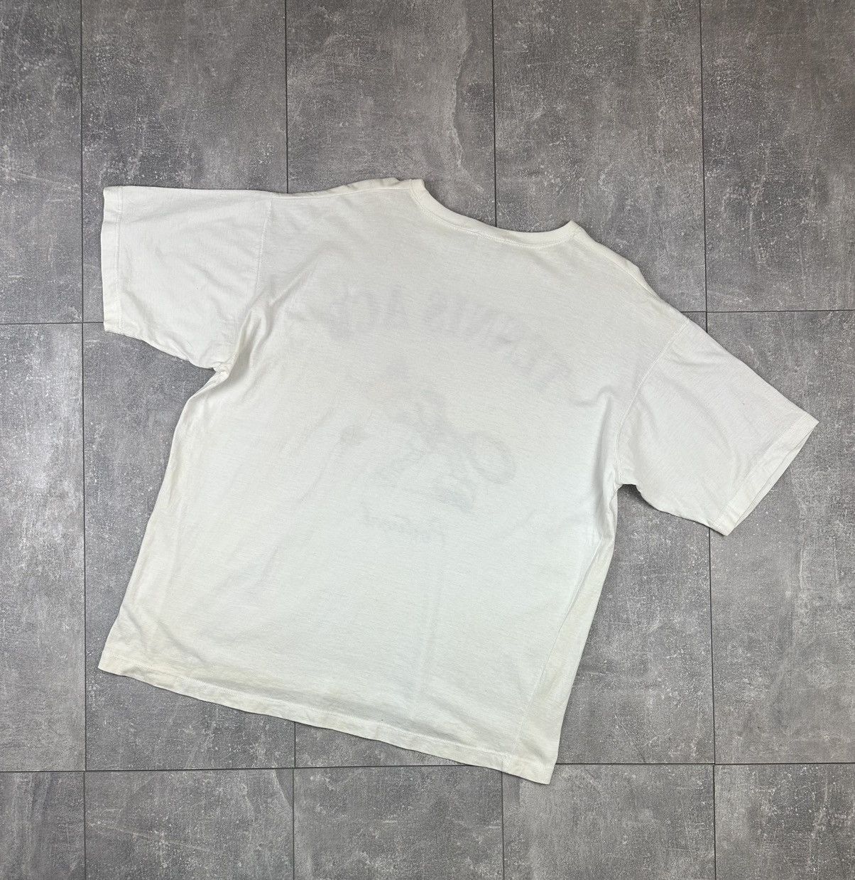 Warner Bros Warner Bros 1994 Vintage Rare Movie Portugal T-Shirt Size US XL / EU 56 / 4 - 13 Thumbnail