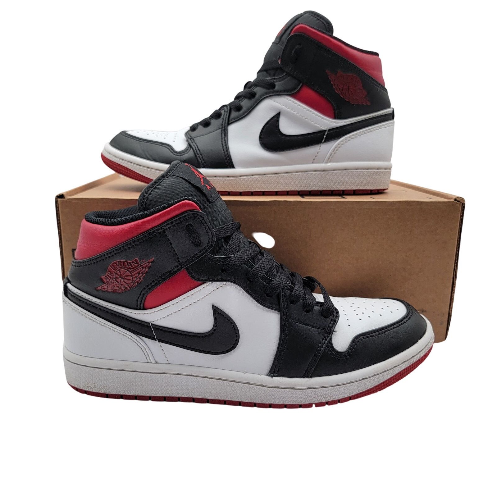 Nike Air Jordan Mid 'Gym Red Black Toe' Sz DQ8426 106 - Main Image