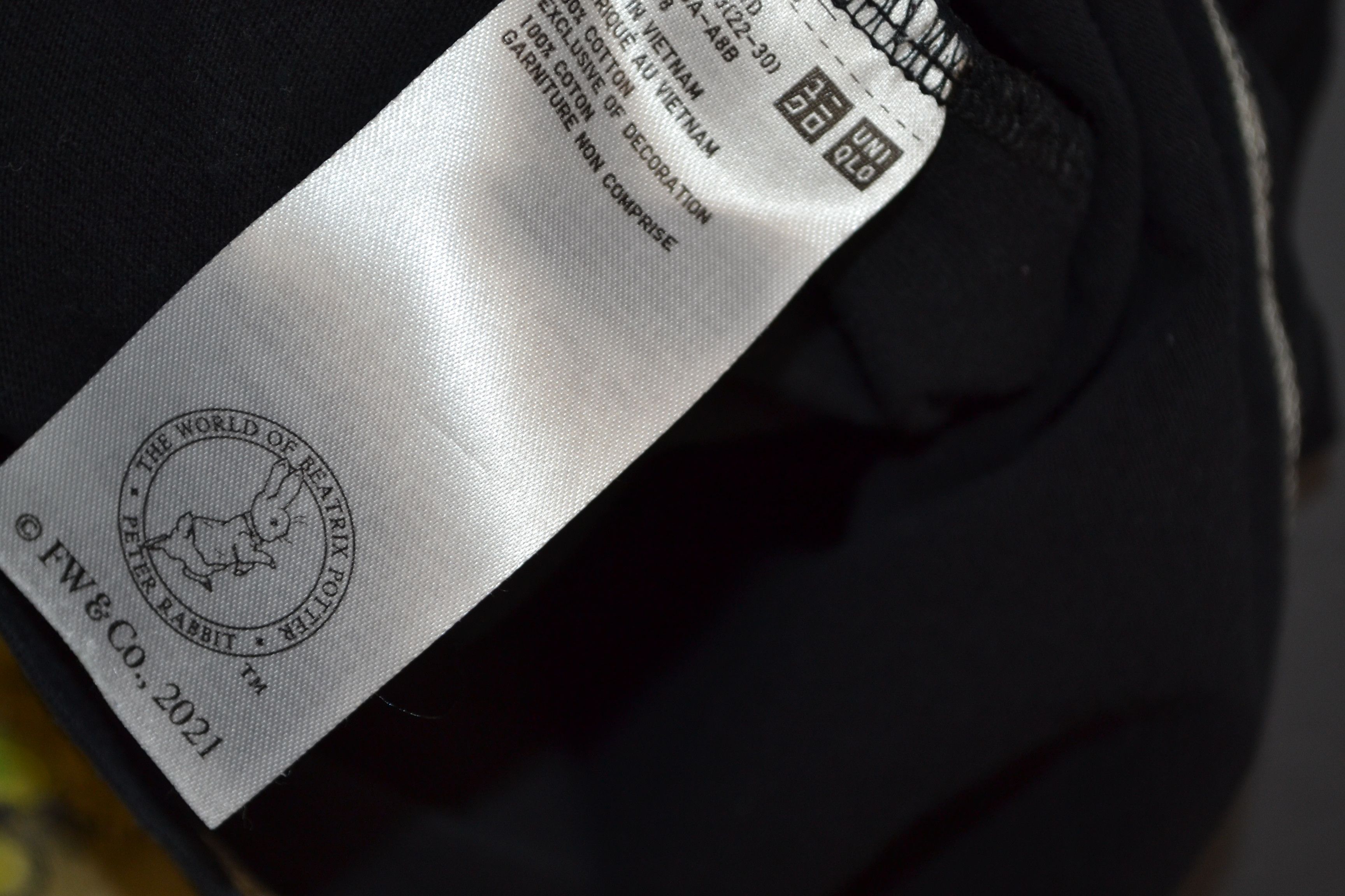 JW Anderson × Uniqlo Uniqlo x JW Anderson Peter Rabbit T-shirt S Size US S / EU 44-46 / 1 - 6 Thumbnail