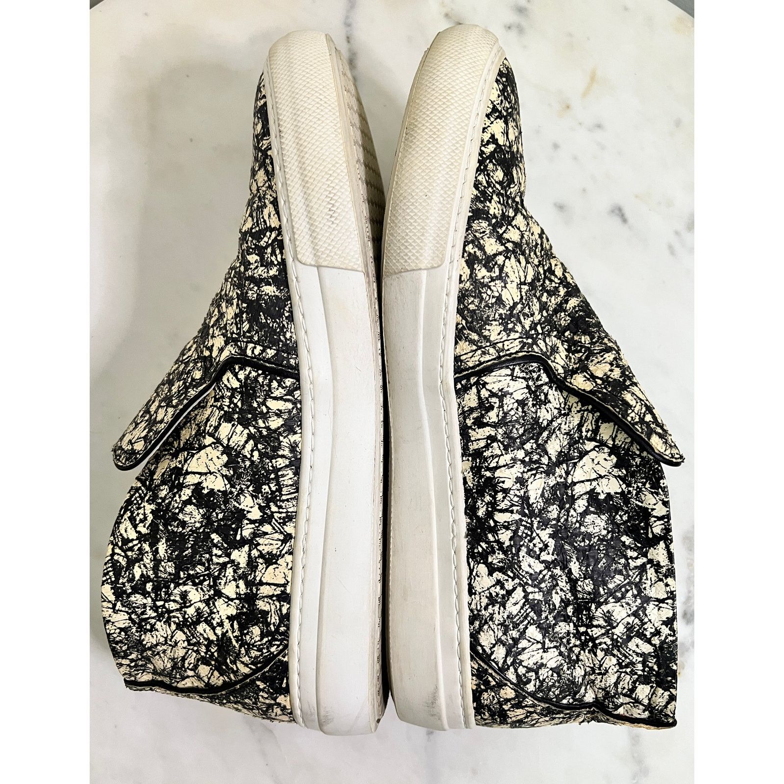 Pierre Hardy UNISEX PIERRE HARDY BLK/WHITE HI-TOP SNEAKERS – EUR/FR 40 Size US 7 / EU 40 - 4 Thumbnail