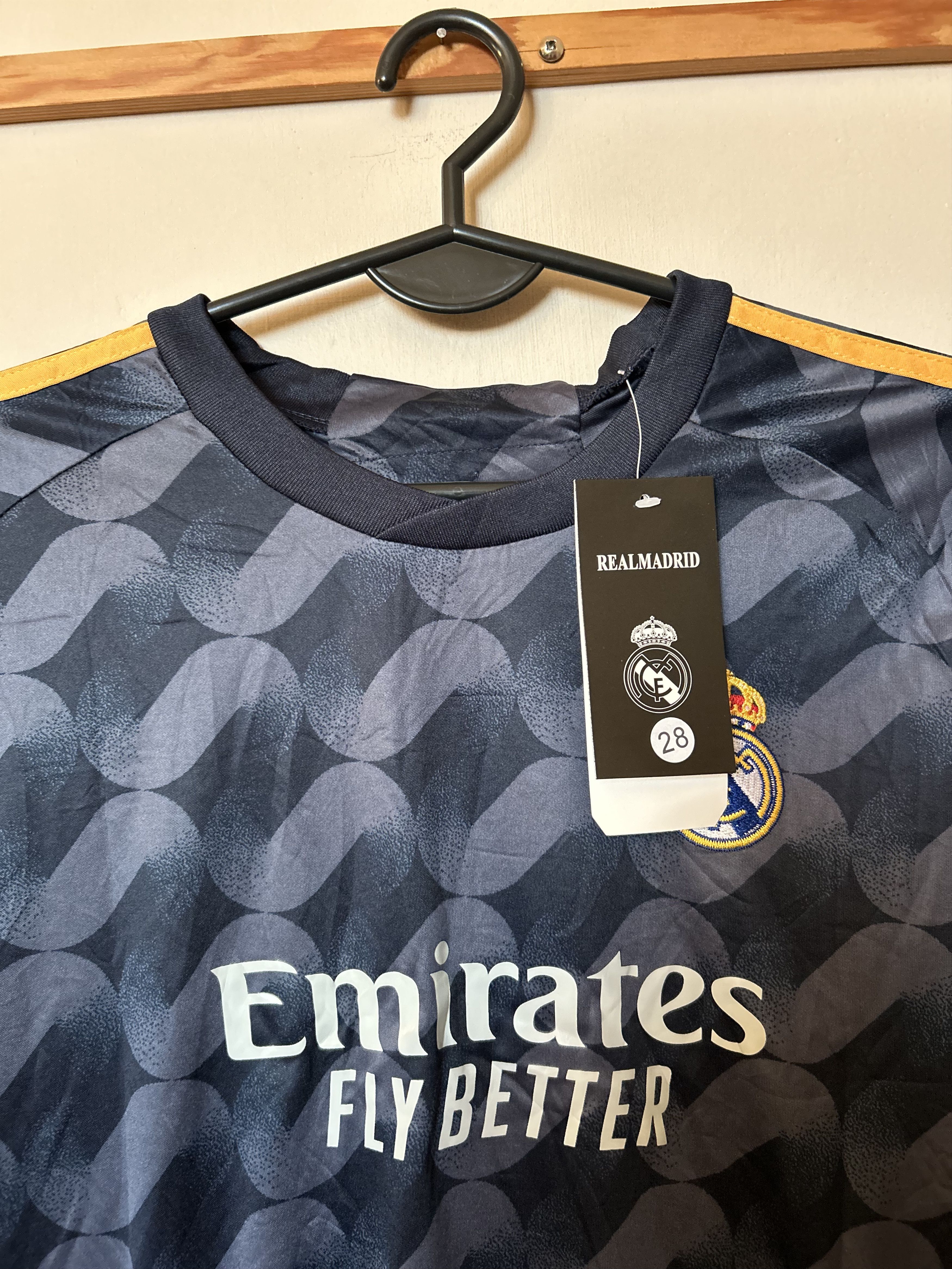Other NEW REAL MADRID #5 BELLINGHAM 2023/2024 - size 28 Size US XXS / EU 40 - 3 Thumbnail