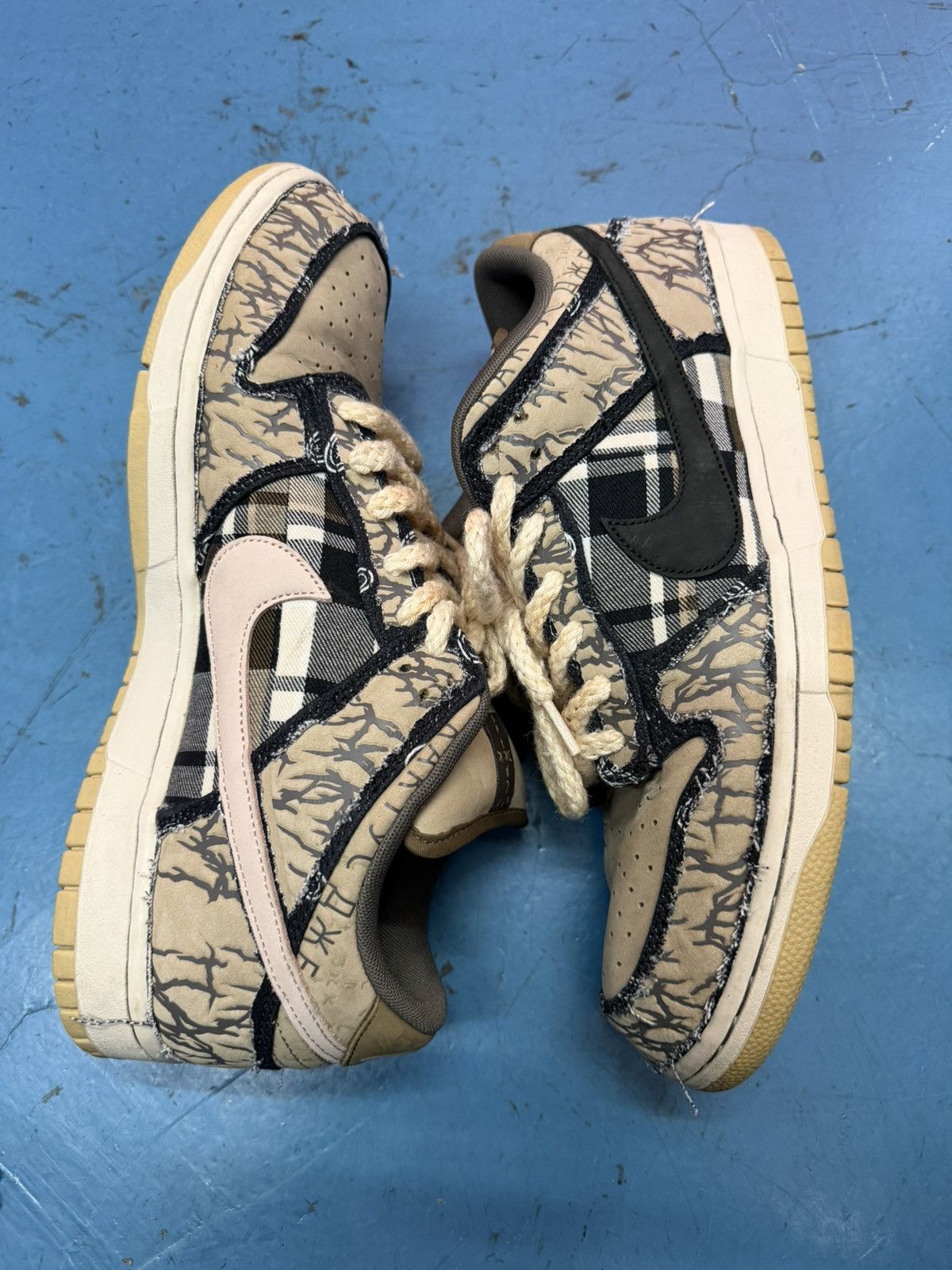 Nike NIKE SB TRAVIS SCOTT Size US 13 / EU 46 - 3 Thumbnail