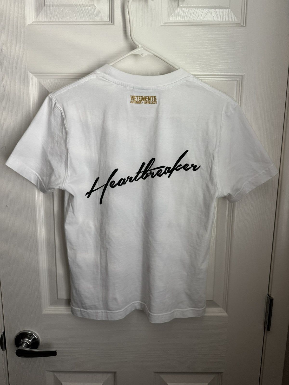 Vetements Vetements Heartbreaker tee AW21 Size US XS / EU 42 / 0 - 2 Thumbnail