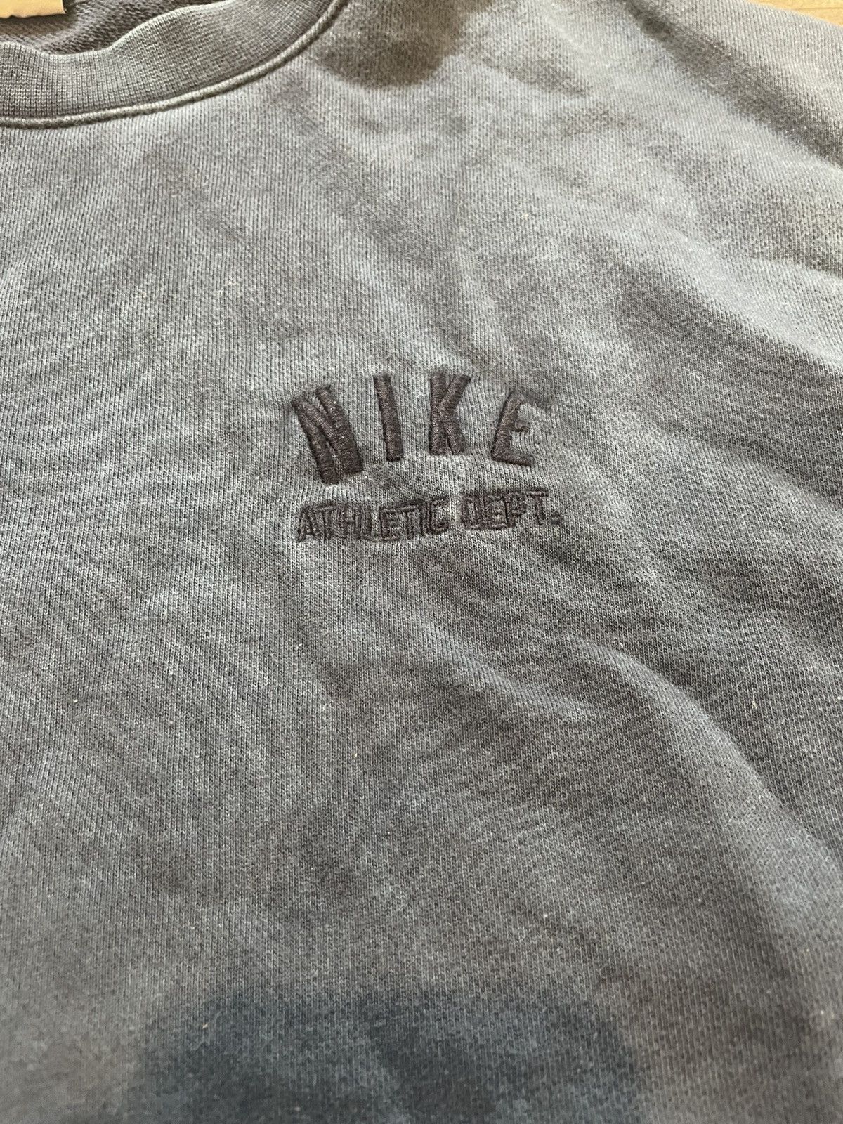 Nike Nike Sweatshop Baby on Real Nike sweatshirt Size US L / EU 52-54 / 3 - 5 Thumbnail