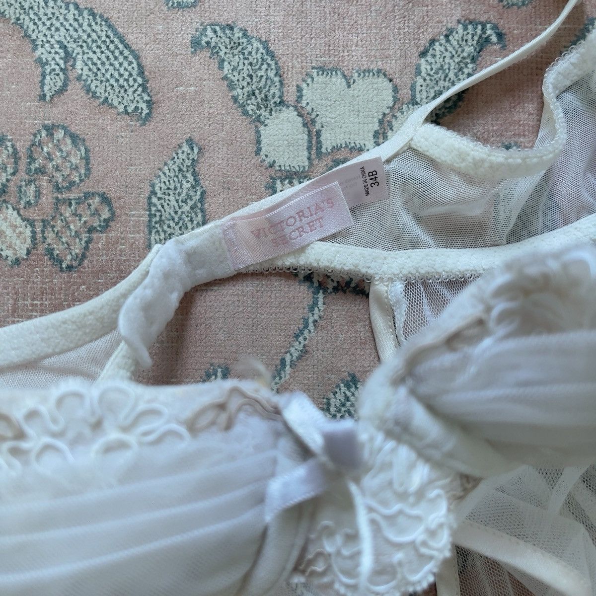 Victoria's Secret Victoria’s Secret White Mesh Babydoll Top (34B/32C) Size S / US 4 / IT 40 - 12 Thumbnail