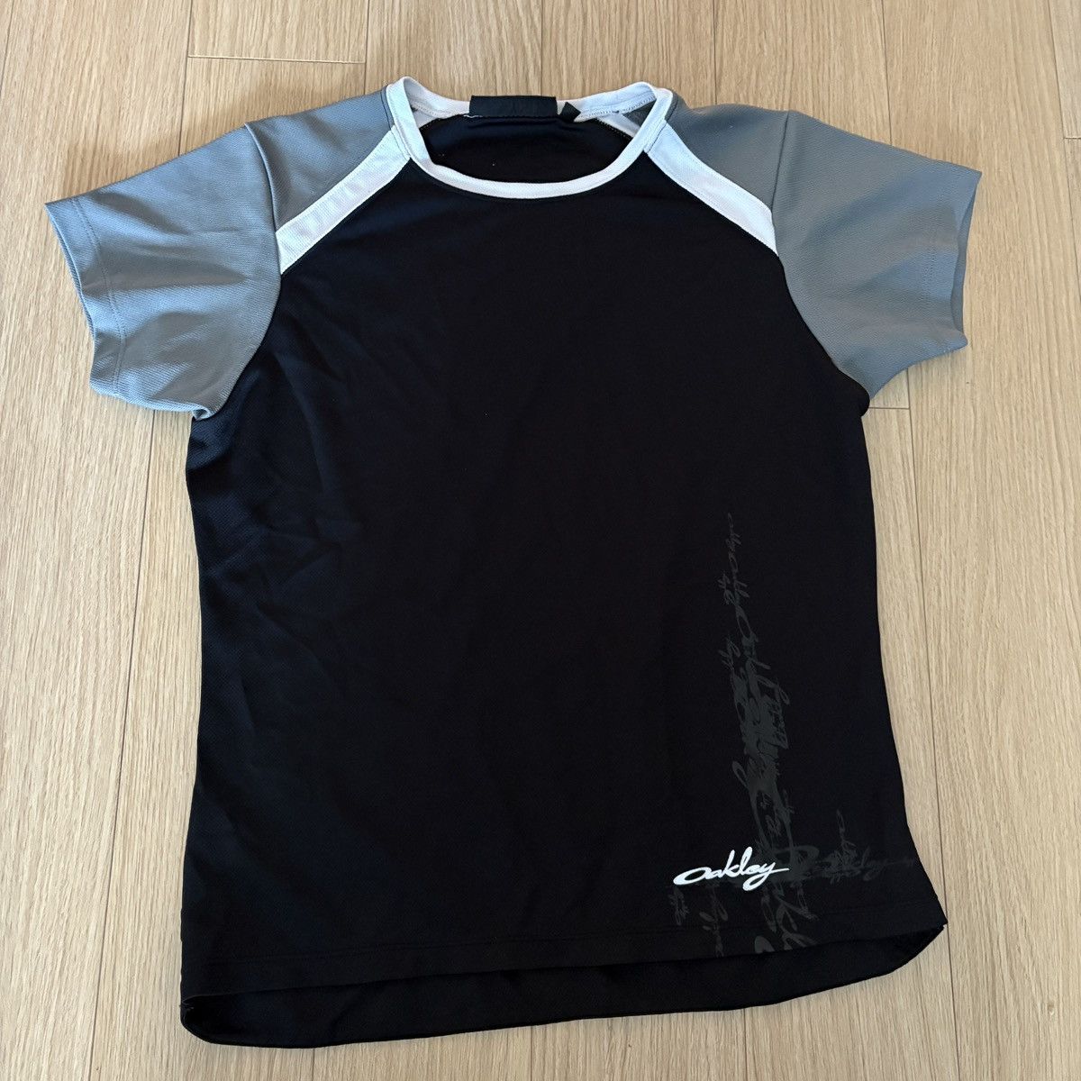 Oakley Vintage Oakley shirt Size US L / EU 52-54 / 3 - 1 Thumbnail