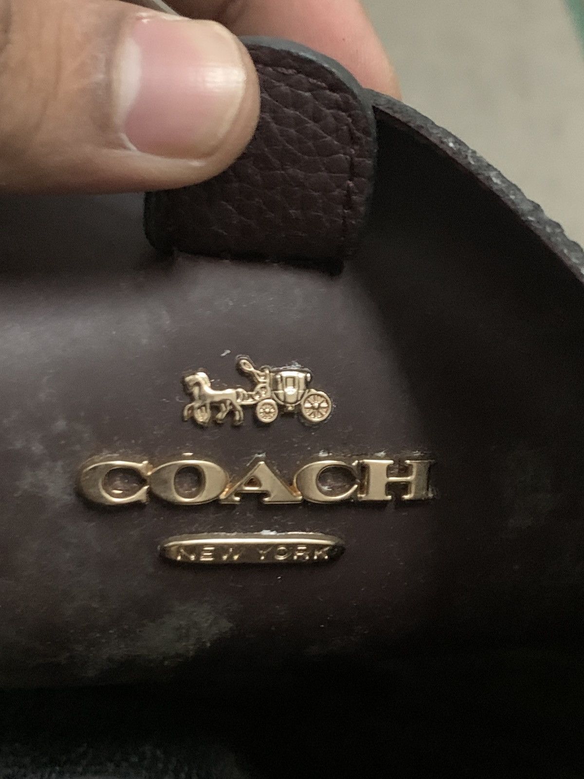Coach Coach Town Bucket Bag pebble leather lgold/black Size ONE SIZE - 11 Thumbnail