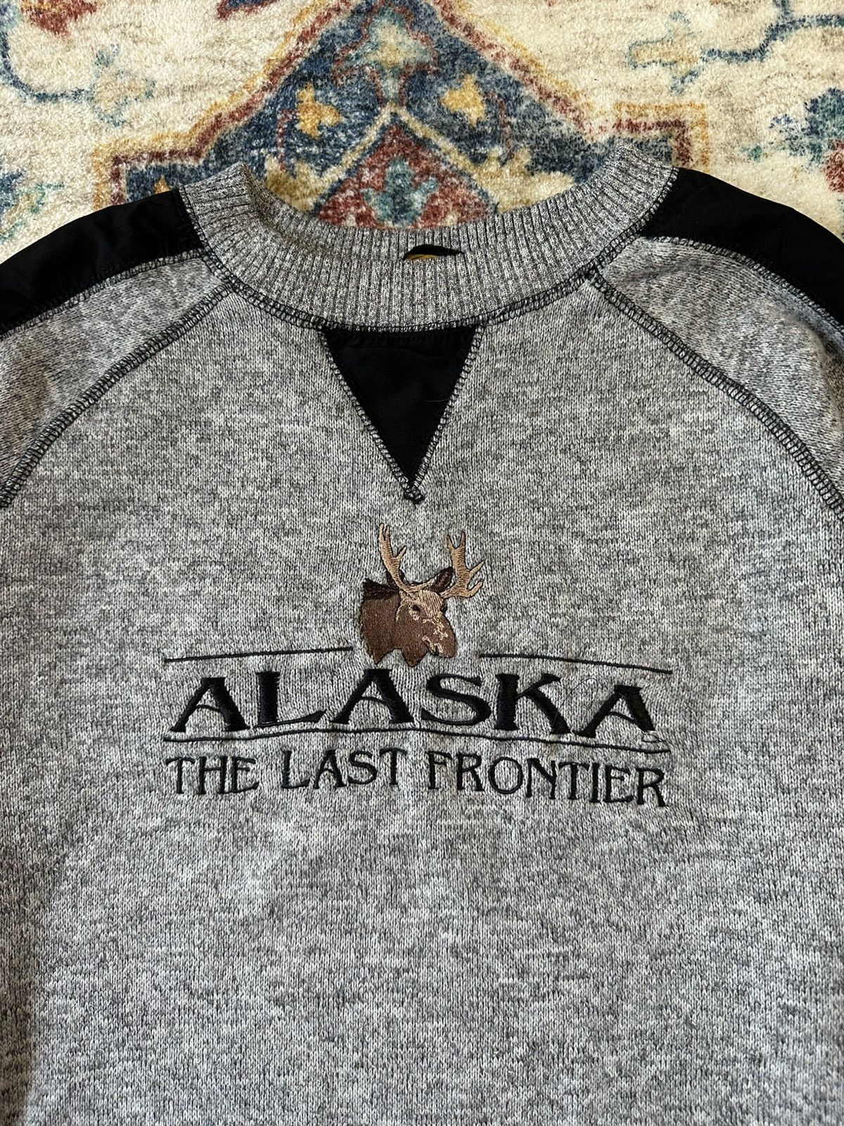 Vintage Vintage Alaska The Last Frontier Crewneck Medium Size US M / EU 48-50 / 2 - 4 Thumbnail