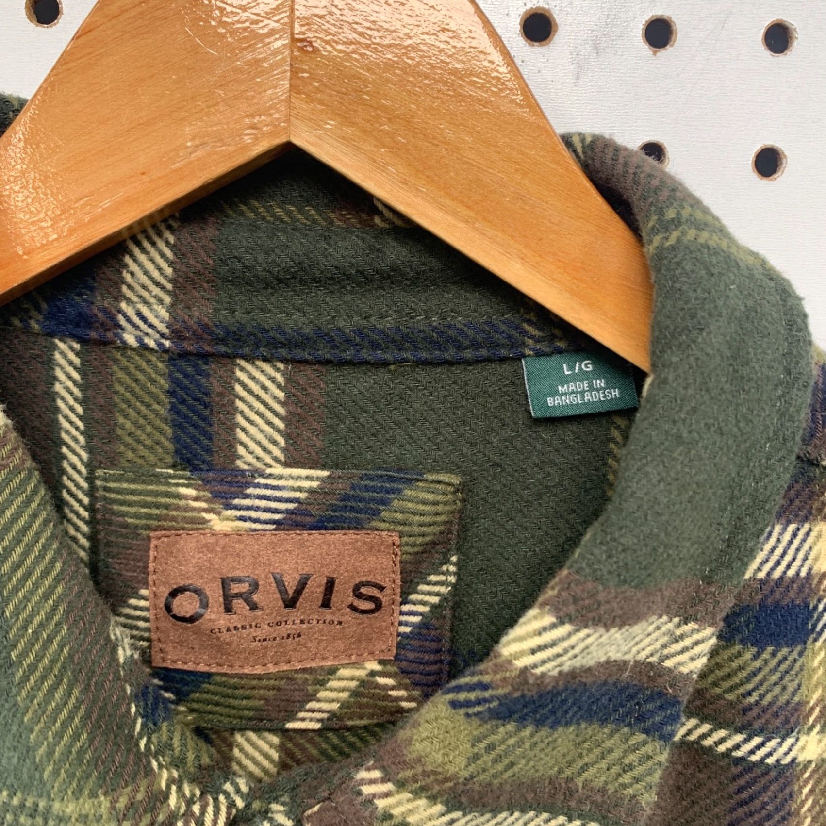Orvis Orvis Button Shirt Mens Large Green Plaid Heavyweight Shacket 22x29 Button-Up Cotton Flannel Casual Winter Mens Size US L / EU 52-54 / 3 - 3 Thumbnail