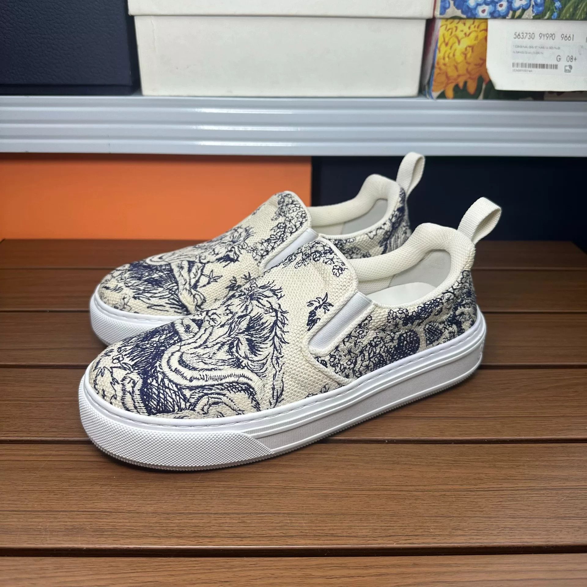 Dior Dior Blue Lowtop Sneakers it_37 Women Size US 7 / IT 37 - 1 Thumbnail