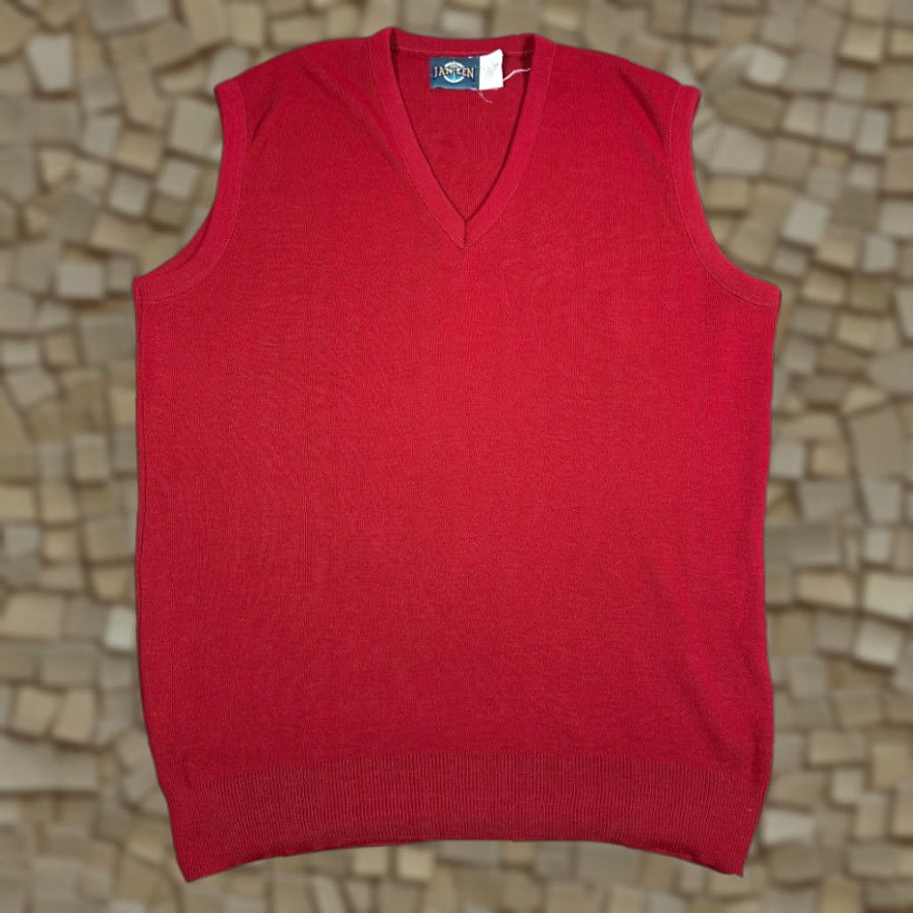 Jantzen VINTAGE Jantzen Sweater Vest Adult LARGE Red Acrylic Knit V-Neck USA 80s Men Vest Size US L / EU 52-54 / 3 - 1 Thumbnail