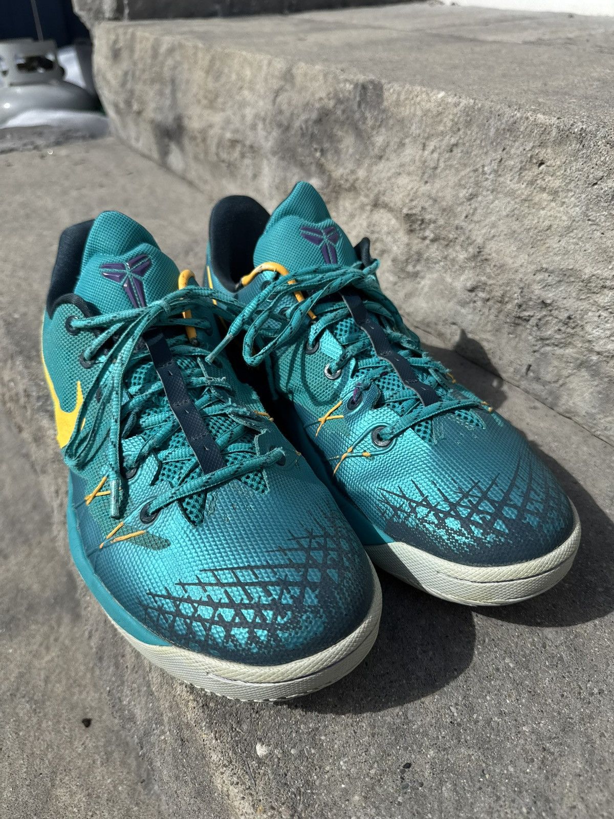 Nike Nike Zoom Kobe Bryant Venomenon 4 2013 Size US 12 / EU 45 - 6 Thumbnail
