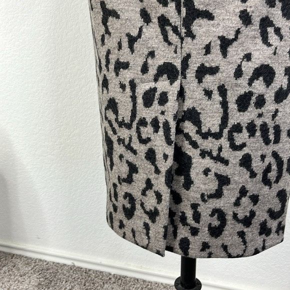 Max Mara MaxMara Dramma Leopard Jacquard Wool Dress Midi Pencil Turtl Size S / US 4 / IT 40 - 10 Thumbnail