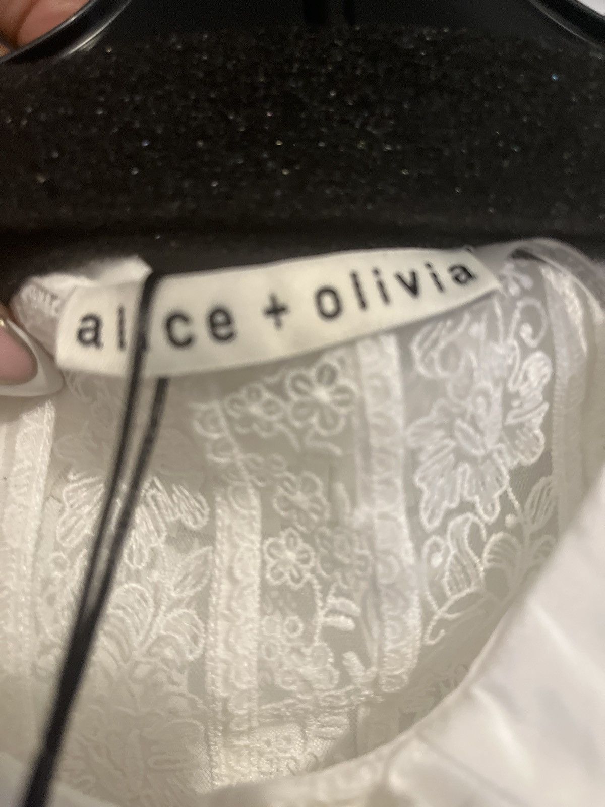 Alice + Olivia Alice & Olivia Blouse Size L / US 10 / IT 46 - 2 Thumbnail