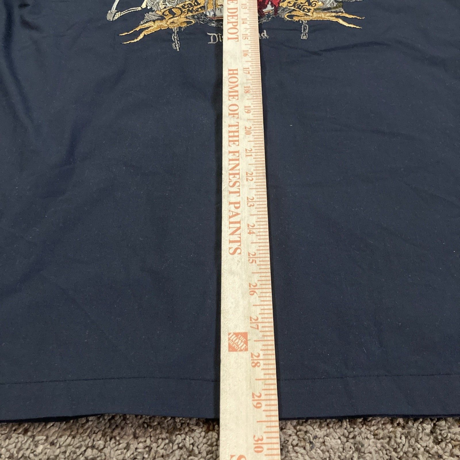 Disney VINTAGE DISNEYLAND RESORT PIRATES OF THE CARIBBEAN Shirt XL Size US XL / EU 56 / 4 - 9 Thumbnail