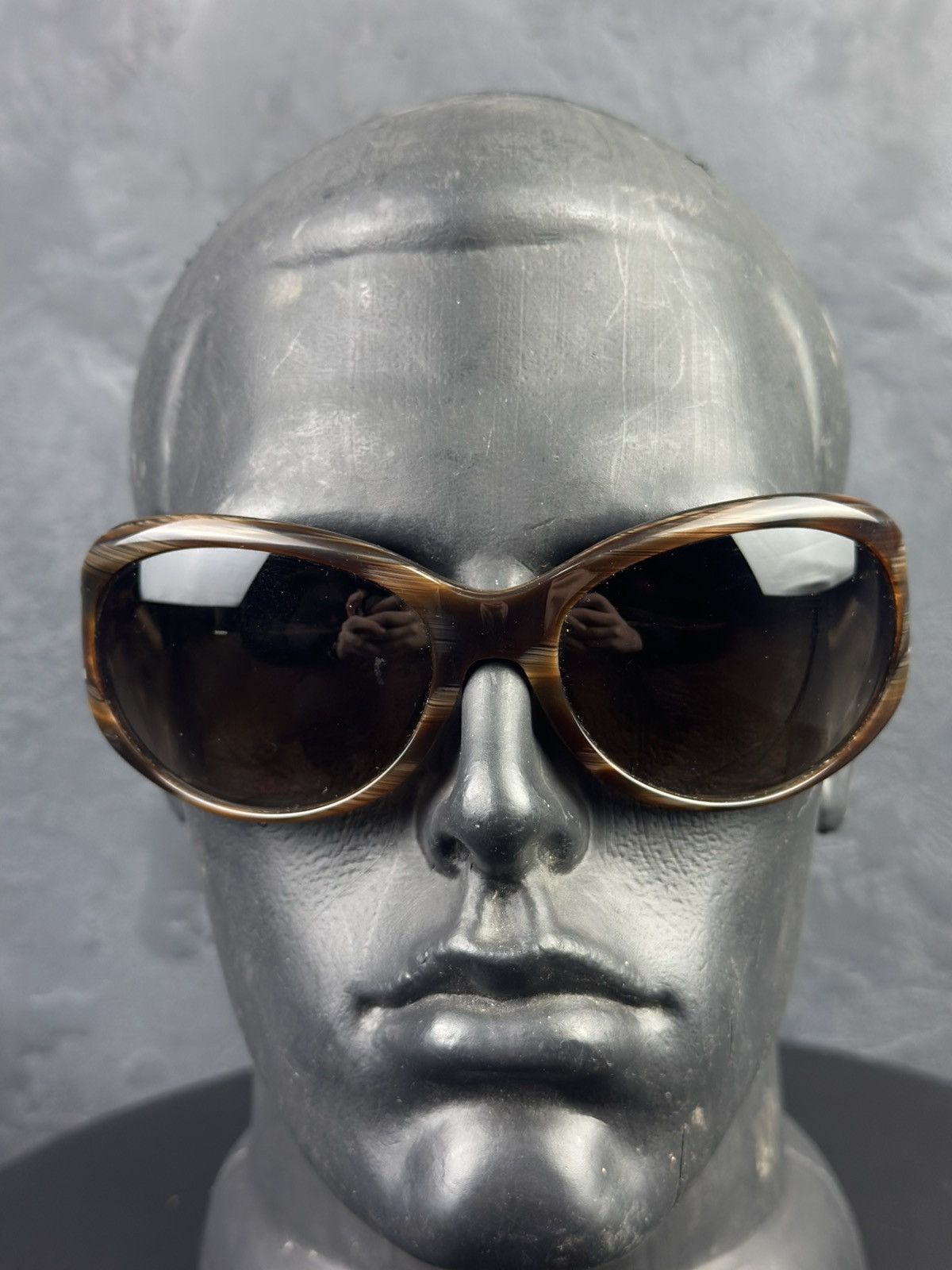 Valentino × Vintage Vintage Valentino Vlogo Oversize Sunglasses Size ONE SIZE - 2 Thumbnail