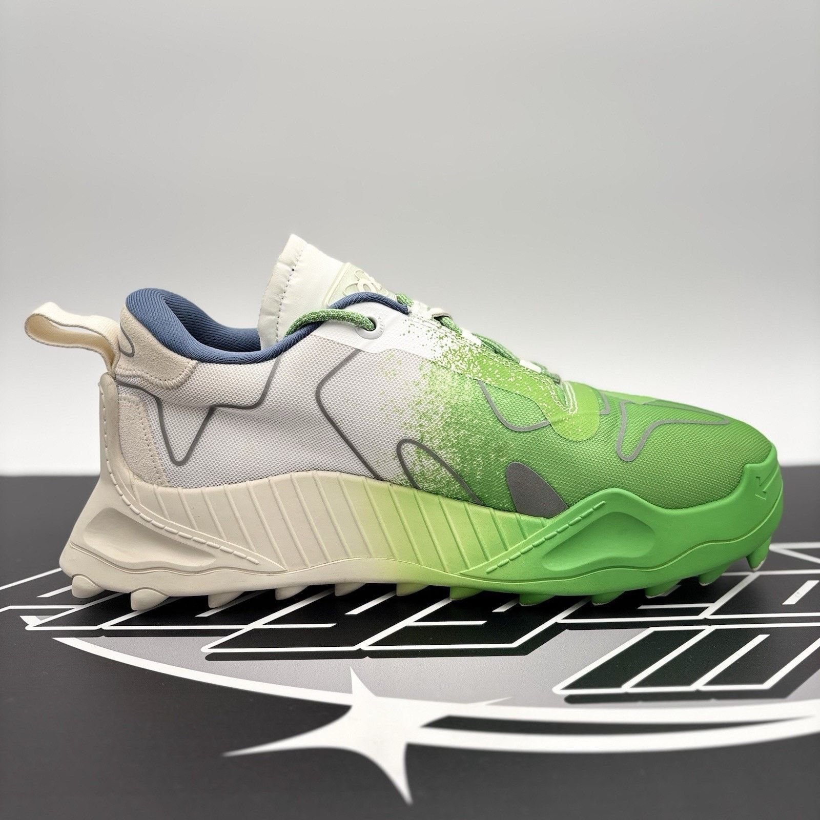 Off-White Off-White ODSY-1000 ' White, Green Spray Paint ' | GREAT! Size US 12 / EU 45 - 13 Thumbnail