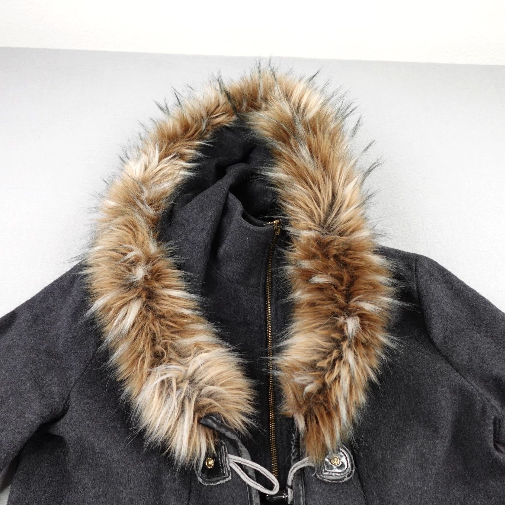 Betsey Johnson Betsey Johnson Coat Womens XL Gray Wool Blend Faux Fur Trim Duffle Toggle Jacket Size XL / US 12-14 / IT 48-50 - 2 Thumbnail