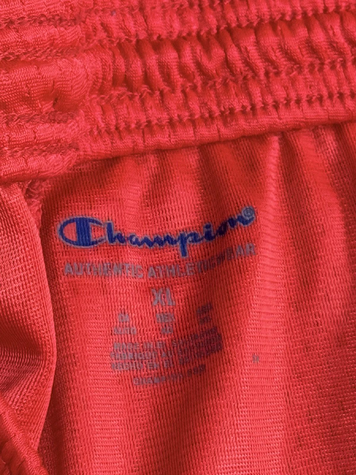 Champion Champion Mesh Patch Logo Shorts XL Red Size US 36 / EU 52 - 5 Thumbnail