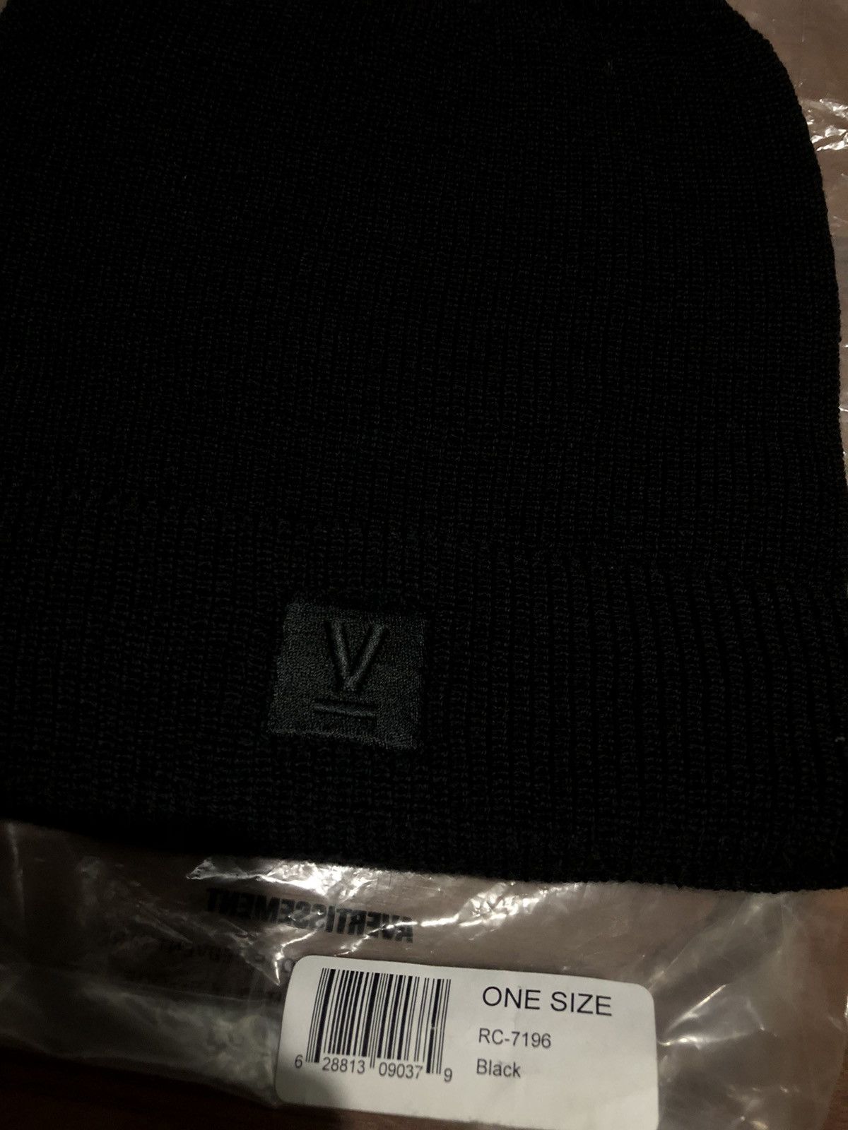 Reigning Champ × SOAR Running × UVU Reigning champ X Victory Beanie black Size ONE SIZE - 3 Thumbnail