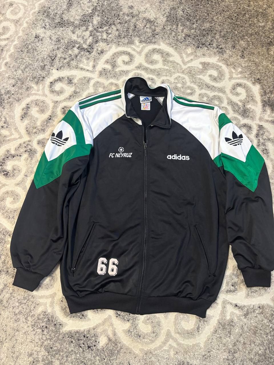 Adidas Vtg 90s Adidas Trefoil FC Neyruz Track Jacket L Size US L / EU 52-54 / 3 - 13 Thumbnail