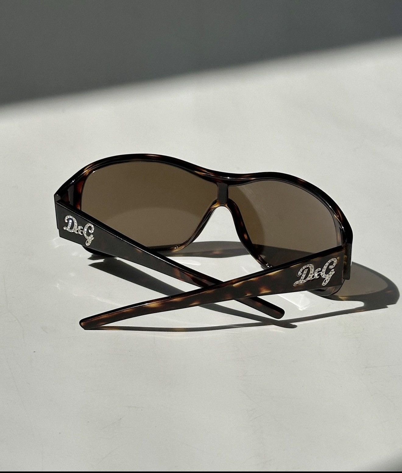 Dolce & Gabbana DOLCE & GABBANA Crystal Logo Brown Mask Sunglasses Vintage Size ONE SIZE - 8 Thumbnail