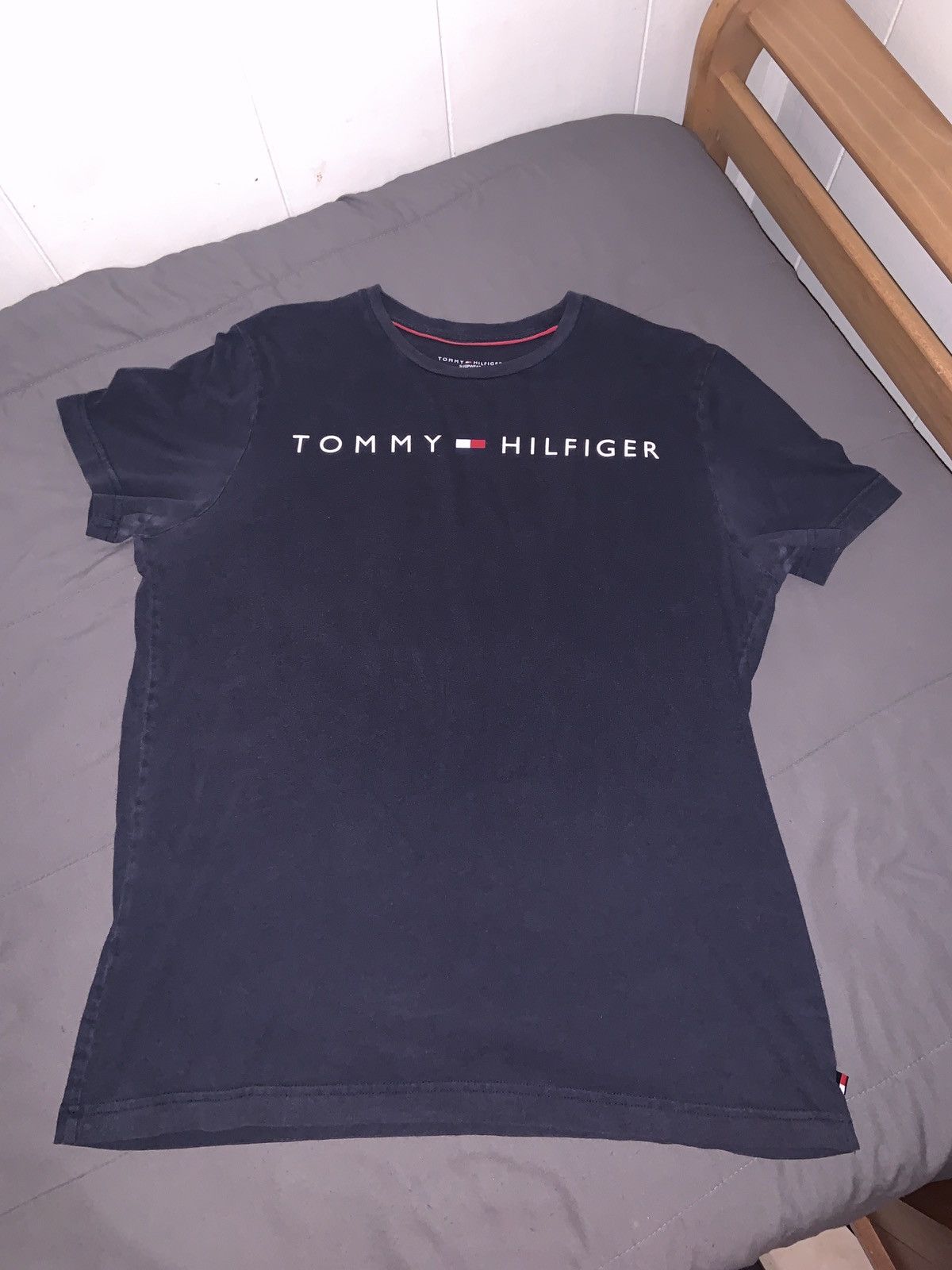 Tommy Hilfiger Tommy Hilfiger - Navy Blue T Shirt - Size Medium Size US M / EU 48-50 / 2 - 1 Thumbnail
