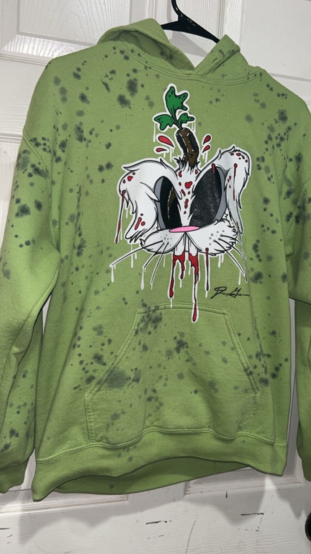 Gildan Men's Madnezz Green Bleached Graphic Hoodie M Size US M / EU 48-50 / 2 - 2 Thumbnail