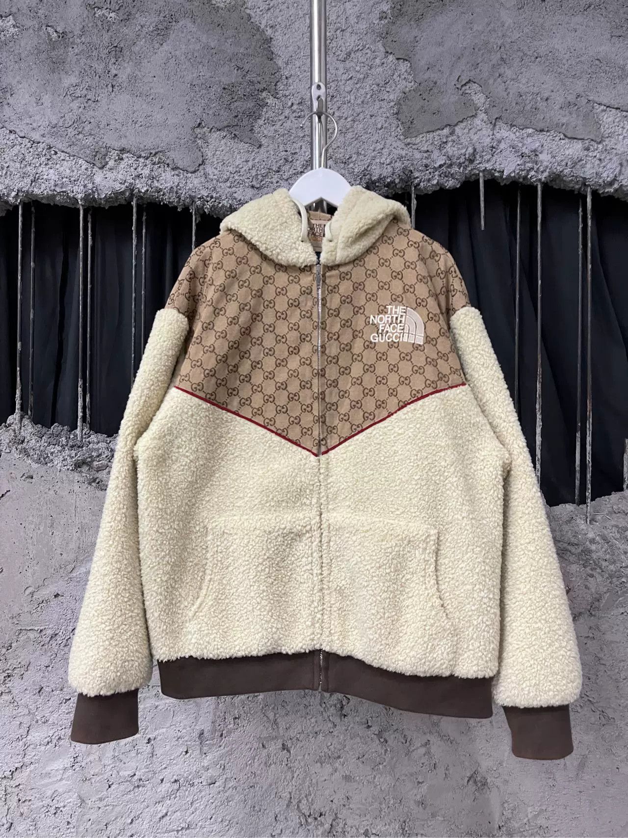 Gucci Gucci Teddy Zip Jacket Outerwear Size US M / EU 48-50 / 2 - 1 Thumbnail