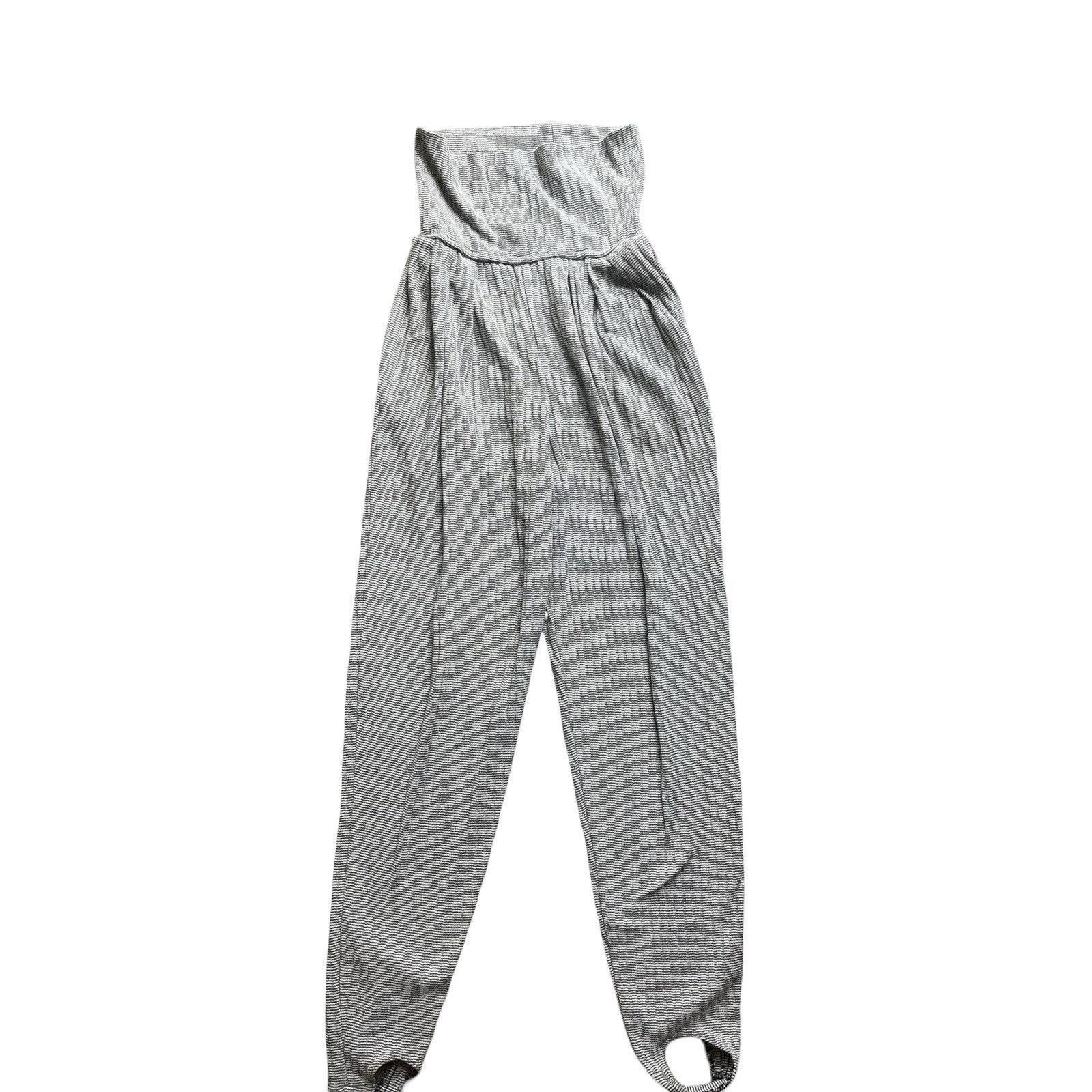 The Unbranded Brand Cozy High-Waist Gray Ribbed Lounge Pants with Stirrup Size 26" / US 2 / IT 38 - 2 Thumbnail