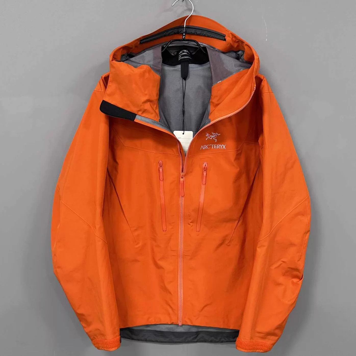 Arc'teryx Arc'teryx Alpha SV Imperial S 95New Large Stain Size US S / EU 44-46 / 1 - 1 Thumbnail
