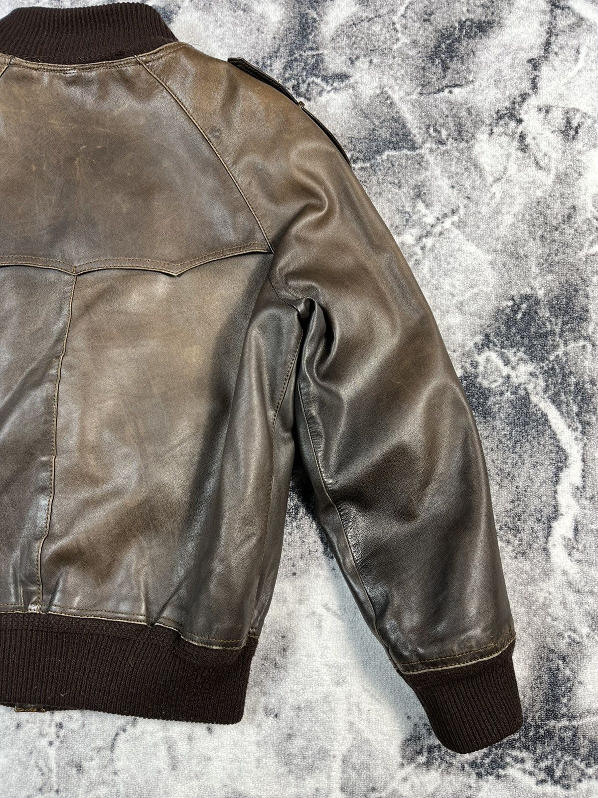 Leather Vintage Leather Bomber Jacket / Brown / Ribbed Trim / Men’s Size US L / EU 52-54 / 3 - 16 Thumbnail