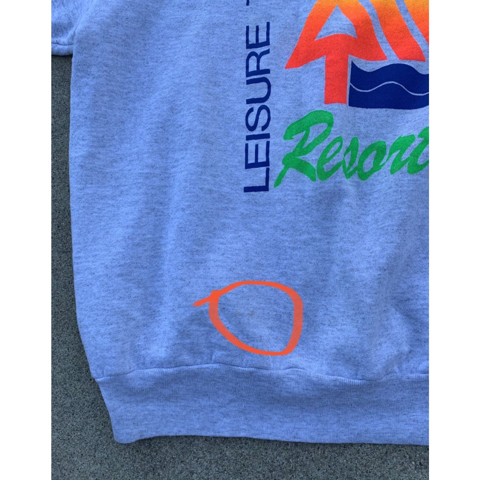 Vintage VINTAGE Leisure Time Resorts Cascade neon graphics sweatshirt Oneita Power Sweats XL Gray Men Pullover Crew Neck 80s 90s Neon Graphics Size US XL / EU 56 / 4 - 7 Thumbnail