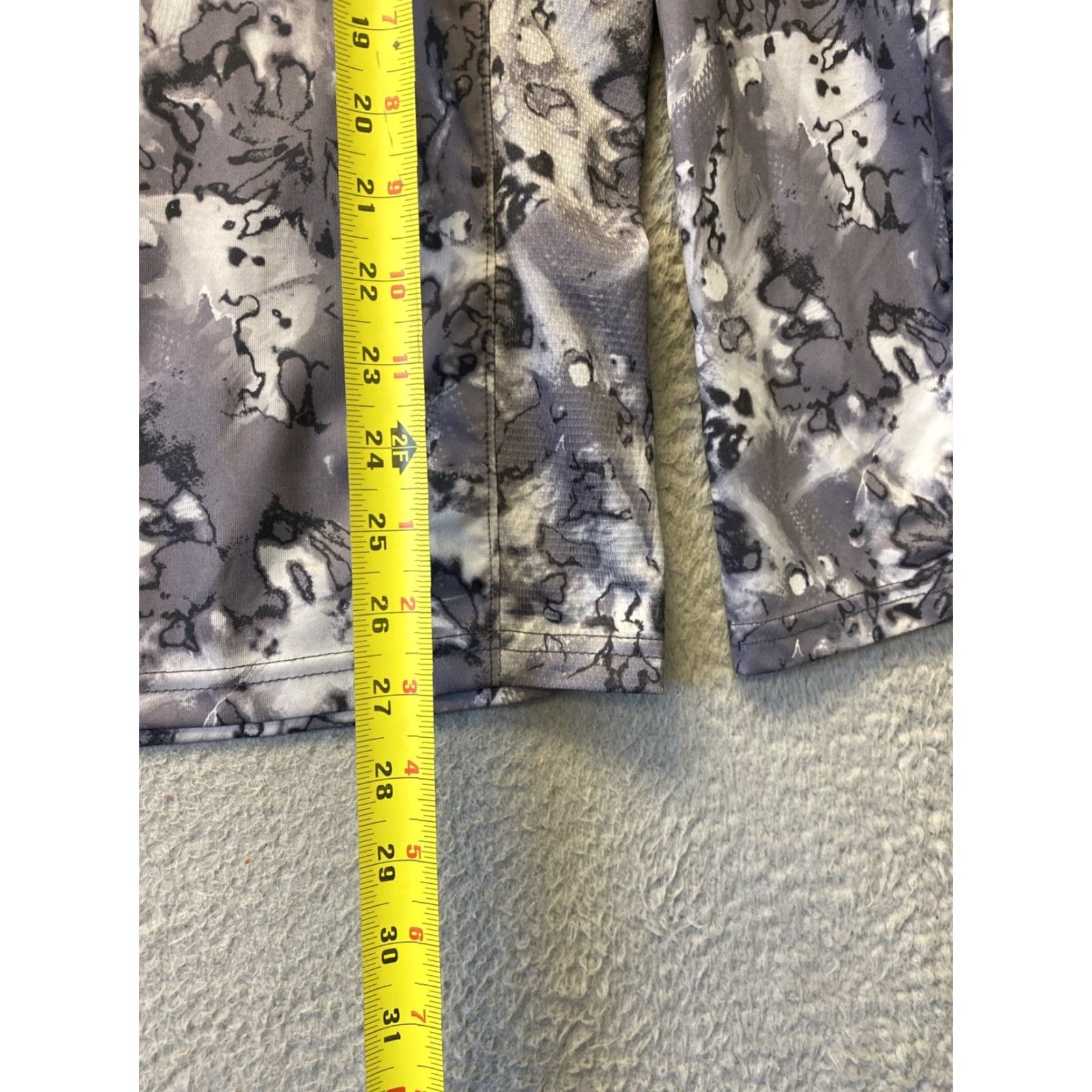 Vintage Huk Performance Fishing Camouflage Long Sleeve Shirt Gray Black Sun Mens M /136-3 Size US M / EU 48-50 / 2 - 5 Thumbnail