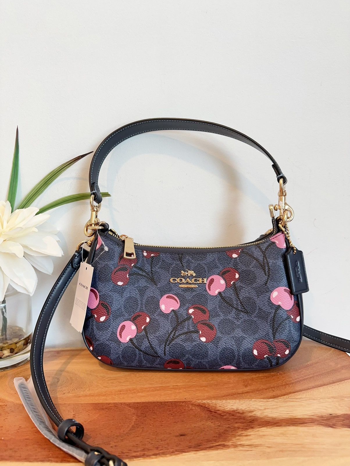 NWT Coach Teri Shoulder Bag With Cherry Print, Women's