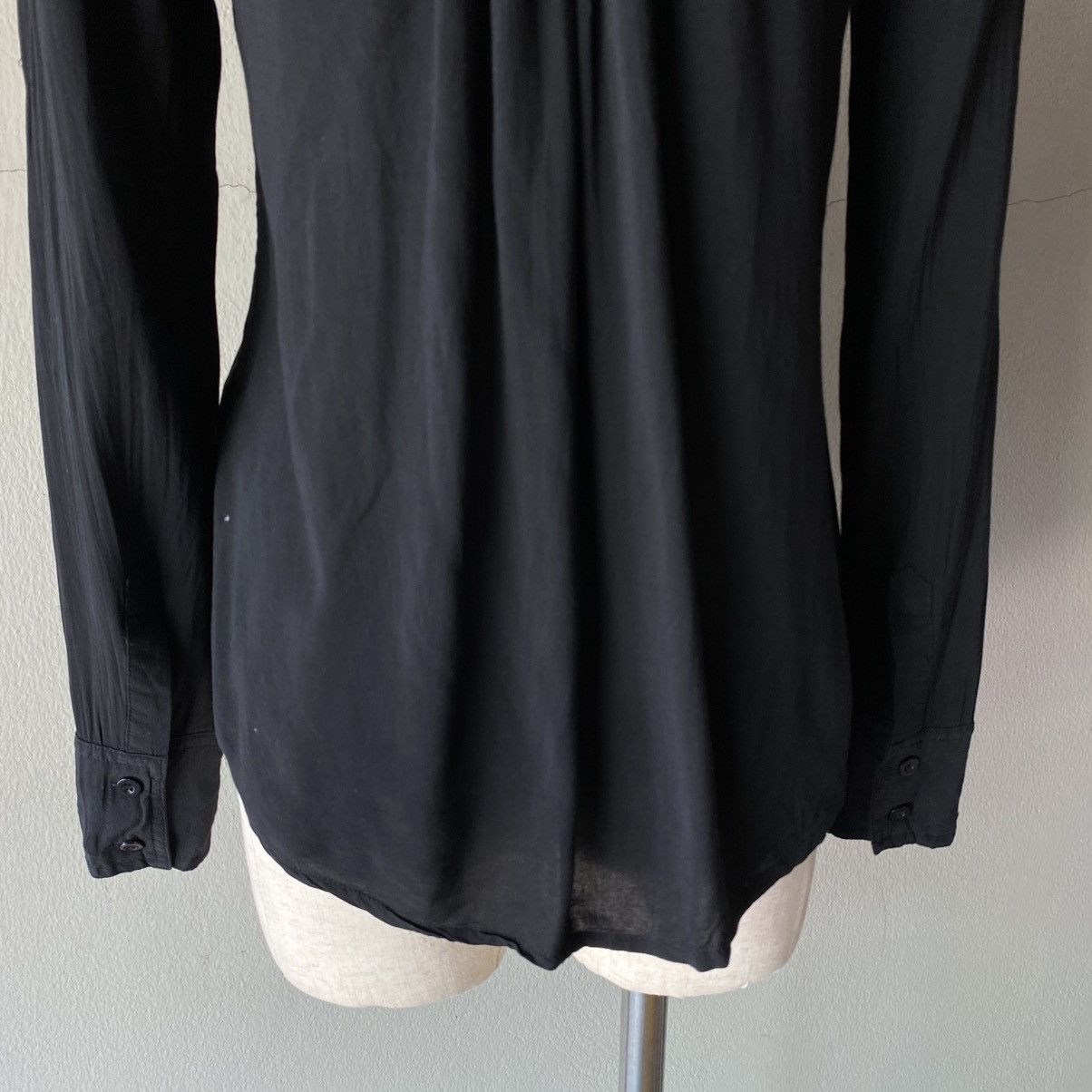 Japanese Brand GHOST OF HARLEM Punk Y2K Black Pleated Pearl Button Shirt Size S / US 4 / IT 40 - 18 Thumbnail