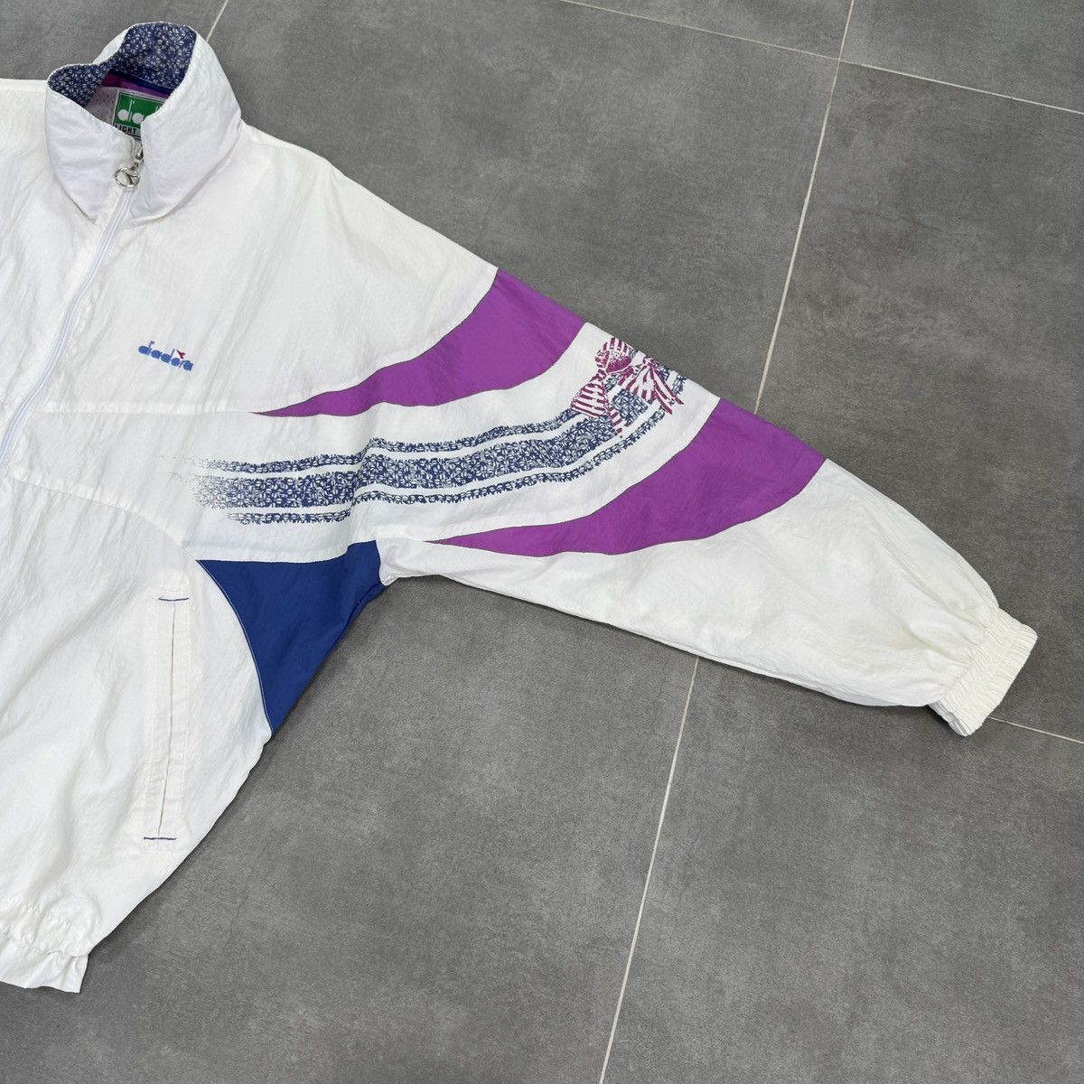 Diadora Vintage Diadora 90s Nylon Track Jacket Windbreaker Size XL Size US XL / EU 56 / 4 - 4 Thumbnail