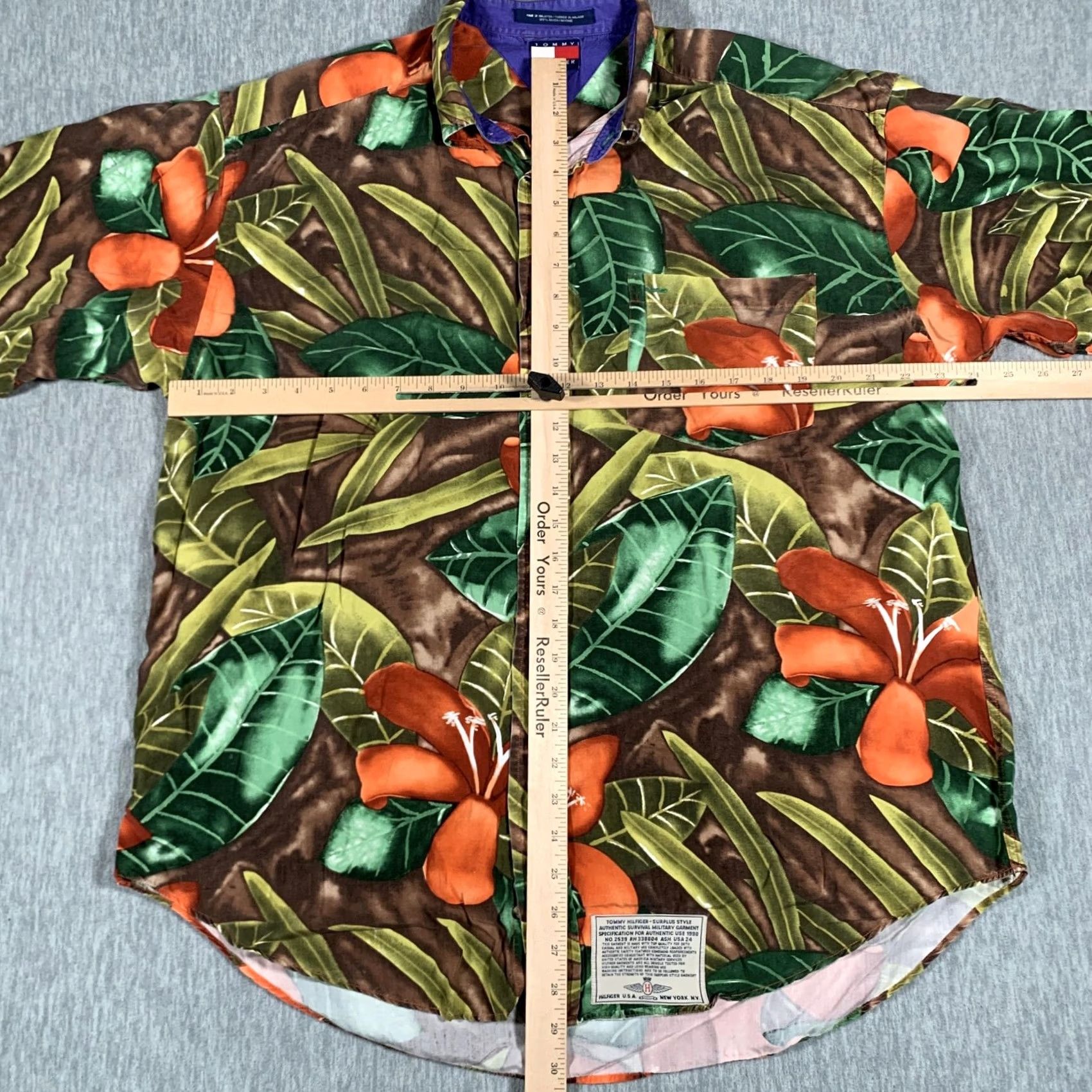 Tommy Hilfiger VINTAGE Tommy Hilfiger Shirt Mens Large Hawaiian Rayon Floral 1990s Size US L / EU 52-54 / 3 - 7 Thumbnail