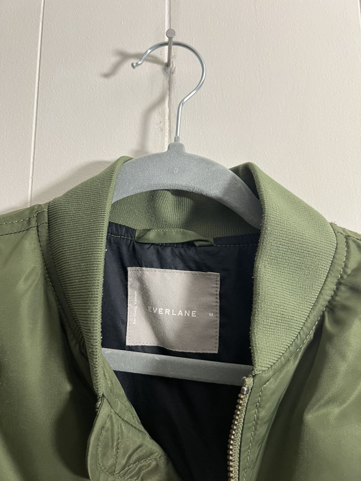 Everlane Everlane down filled military bomber jacket Size US M / EU 48-50 / 2 - 2 Thumbnail